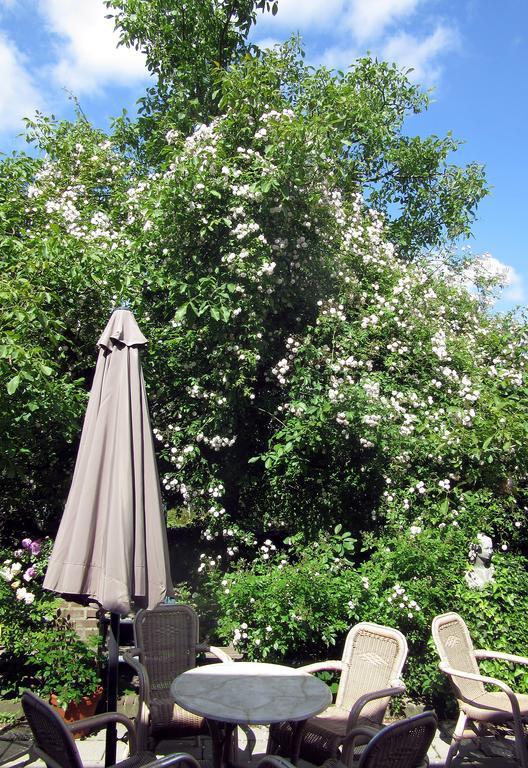 Door & Roos Bed and Breakfast Lottum Exteriör bild