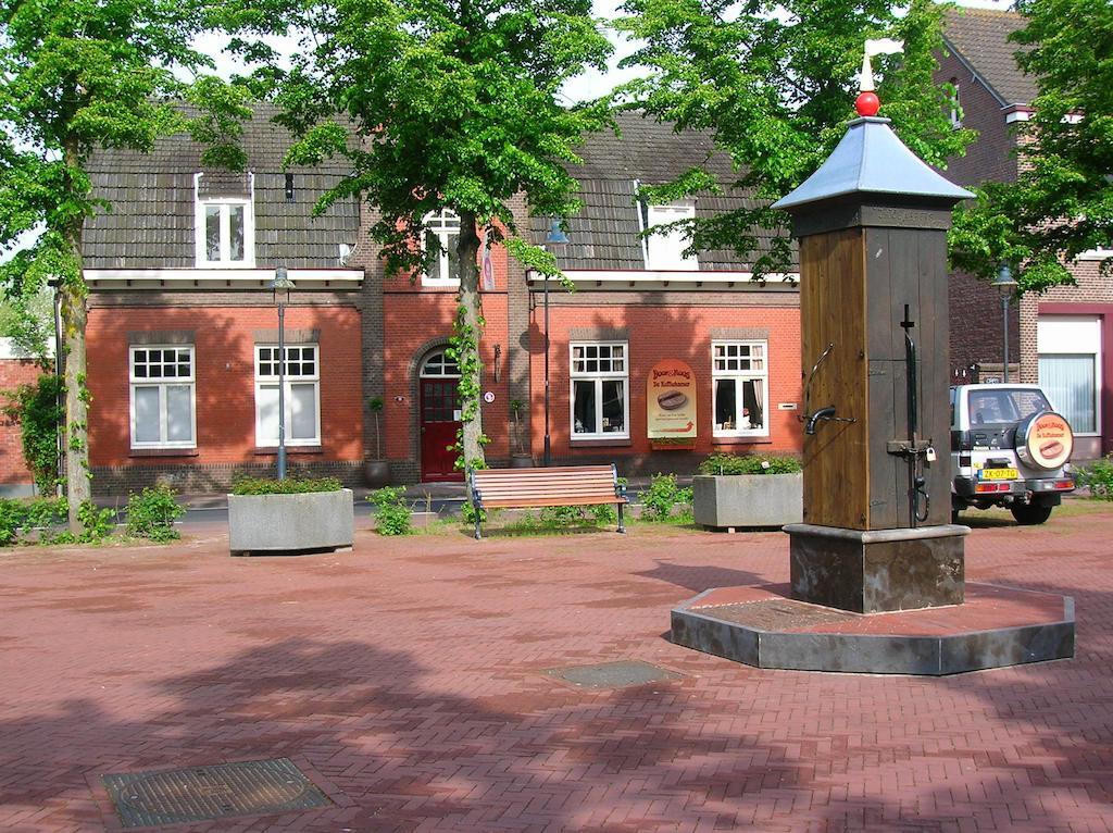 Door & Roos Bed and Breakfast Lottum Exteriör bild