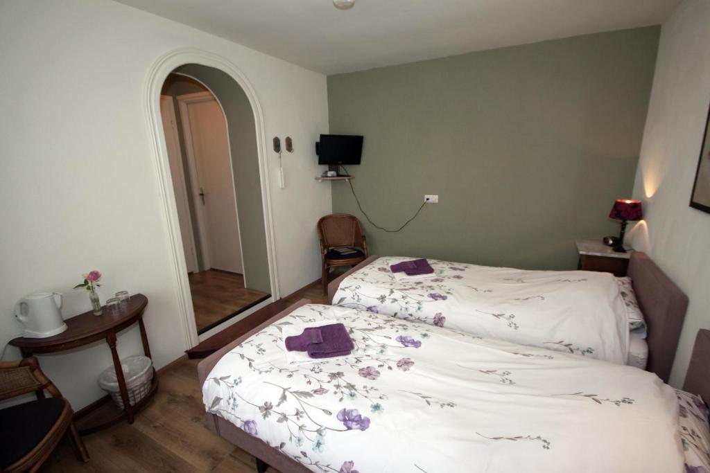 Door & Roos Bed and Breakfast Lottum Rum bild